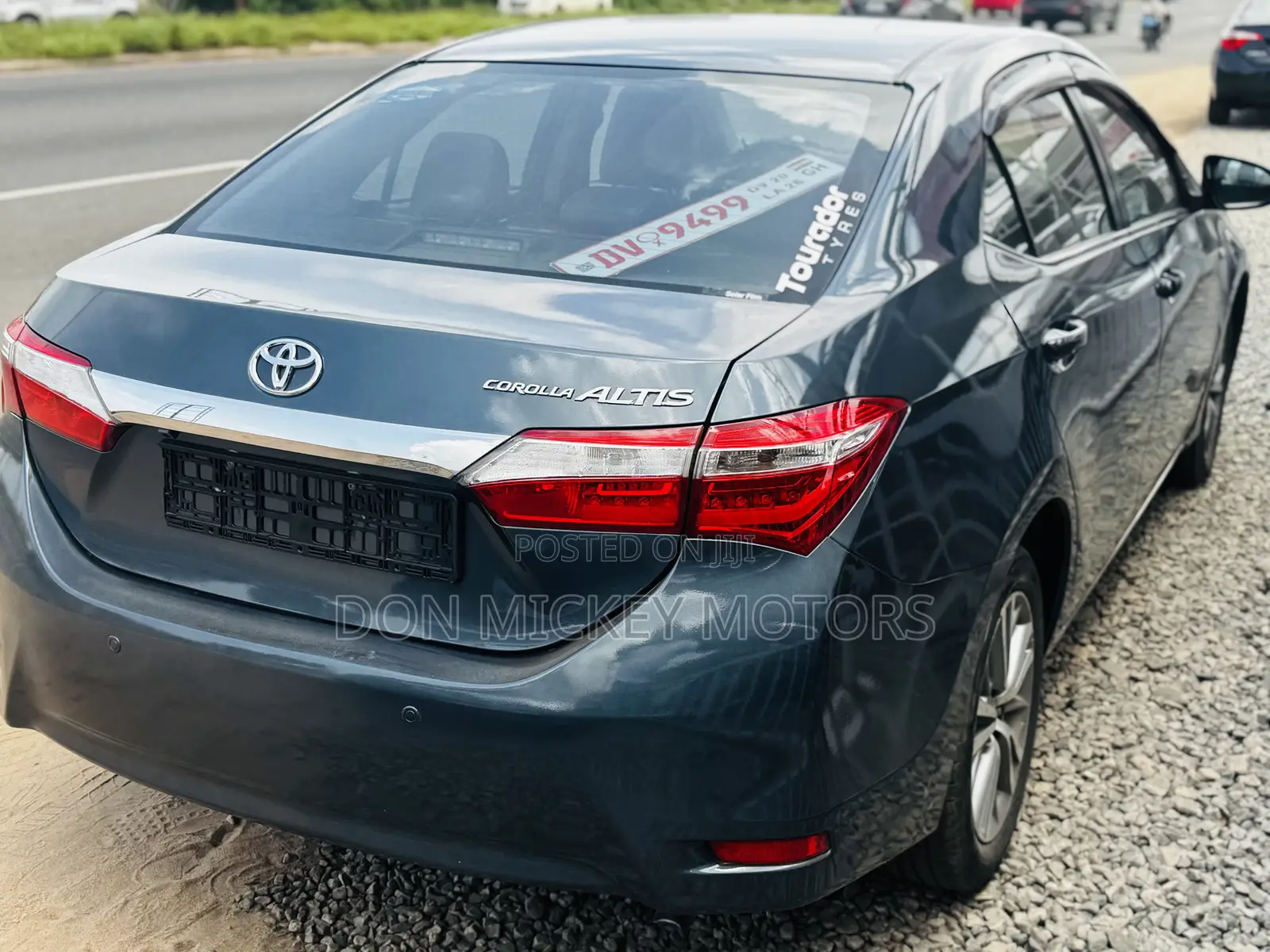 Toyota Corolla Altis 2015 Gray
