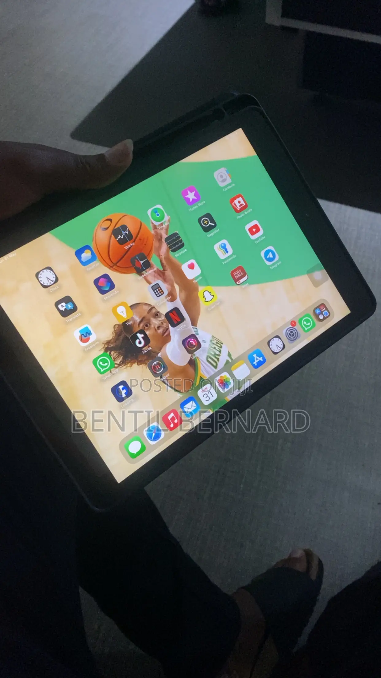 Apple iPad 10.2 (2019) 32 GB Gray