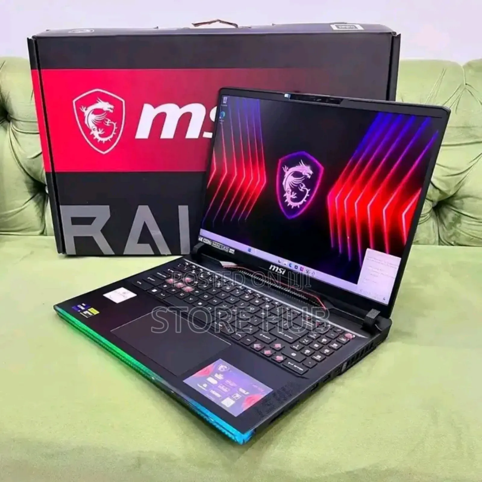 New Laptop MSI Cyborg 15 16GB Intel Core i7 SSD 1T
