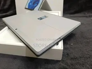 New Laptop Microsoft Surface Pro 7+ 8GB Intel Core i7 SSD 256GB