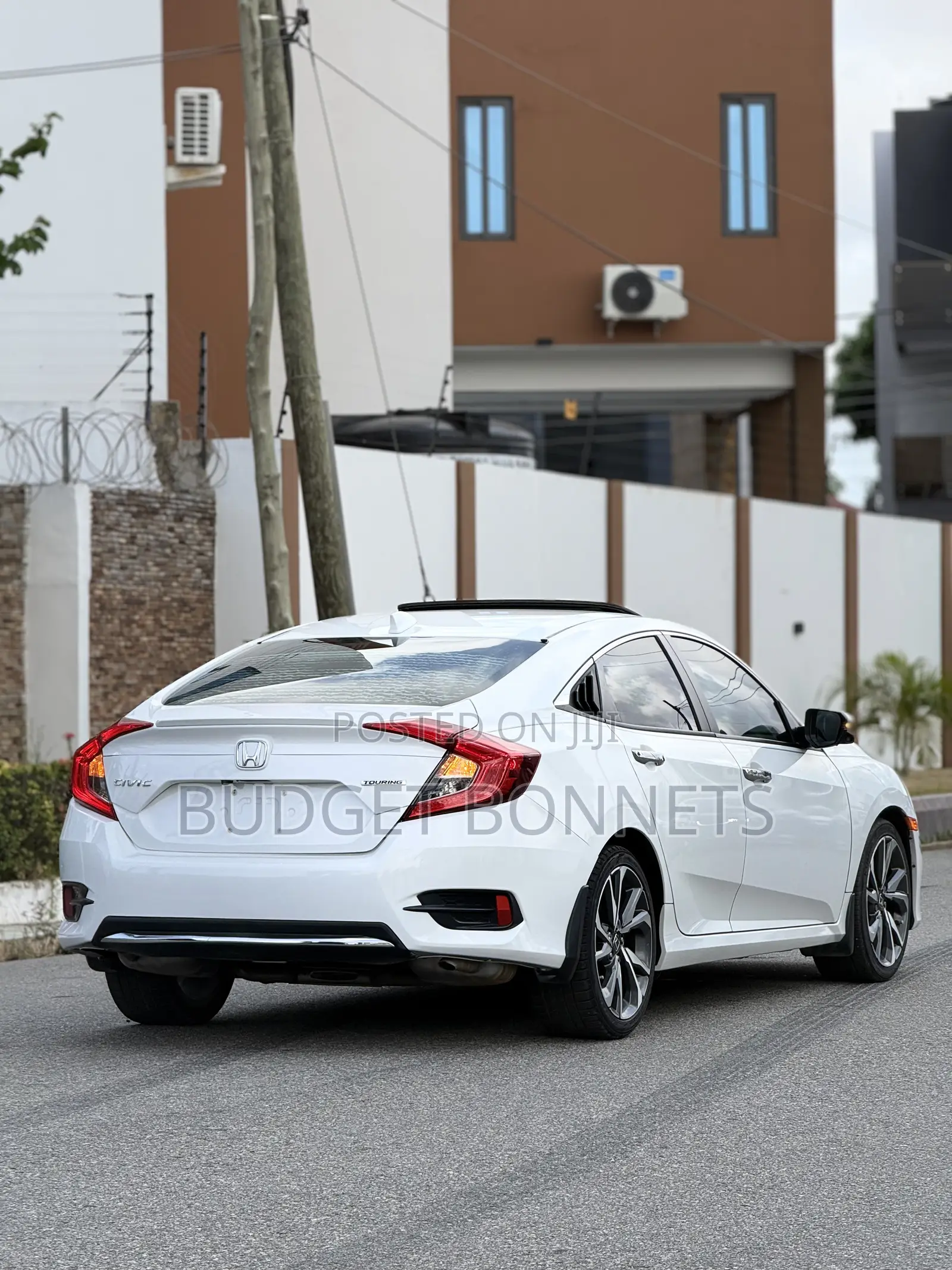 Honda Civic Touring Sedan 2020 White