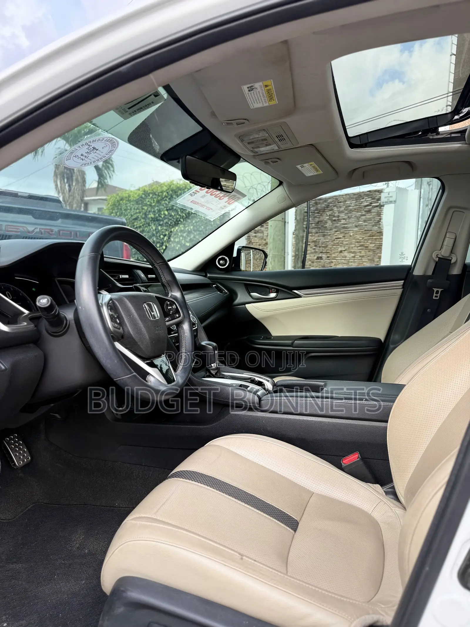 Honda Civic Touring Sedan 2020 White