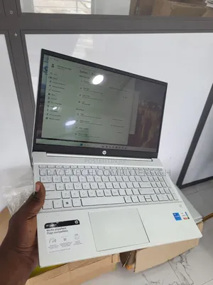 Laptop HP Pavilion 15 16GB Intel Core i5 SSD 512GB