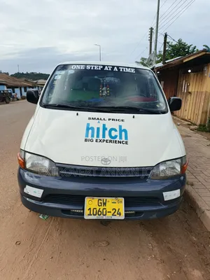 Toyota HiAce 2000 White