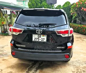 Toyota Highlander 2014 Black