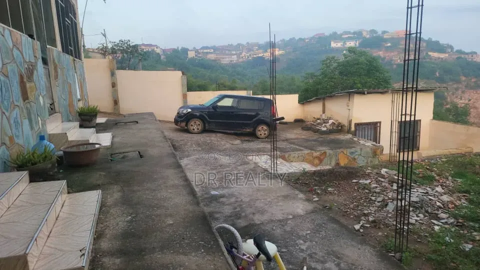 1bdrm Apartment in Gbawe, MacCharty Hills for rent