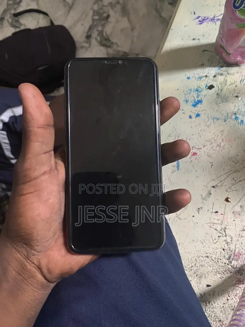 Apple iPhone 11 Pro Max 64 GB Black