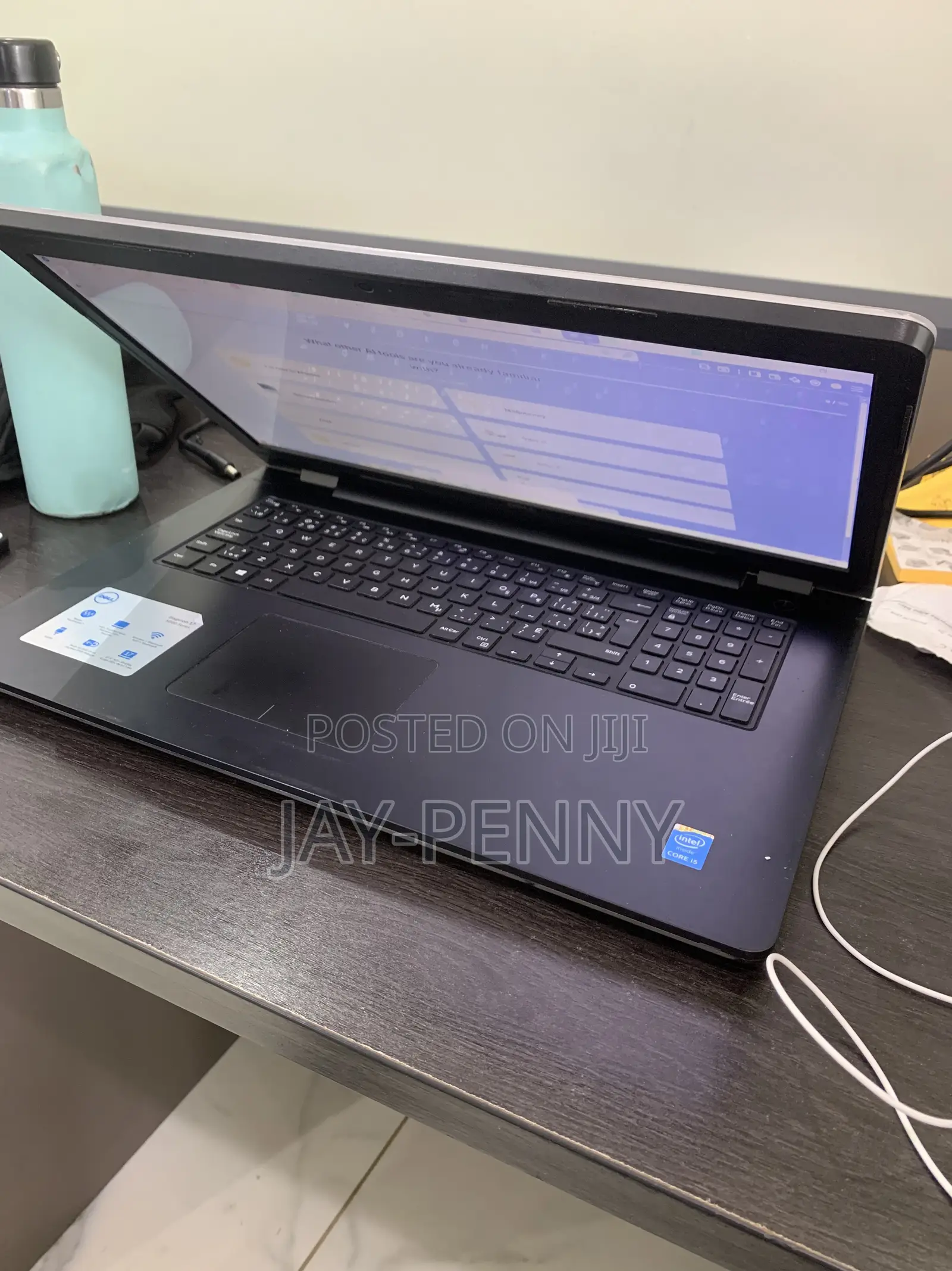 Laptop Dell Inspiron 17 5000 8GB Intel Core i5 SSD 256GB