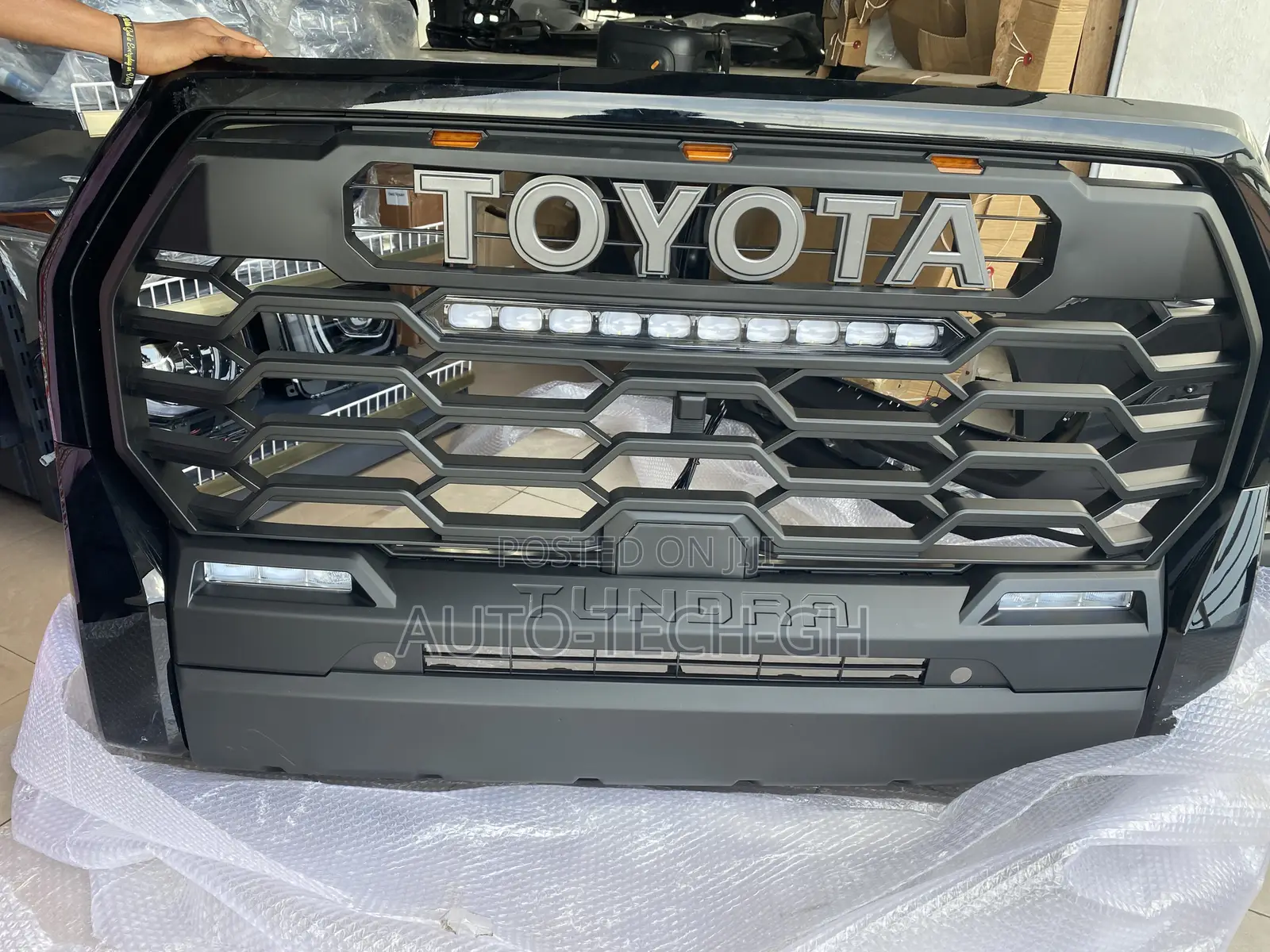 Toyota Tundra 2024 Front Grilles