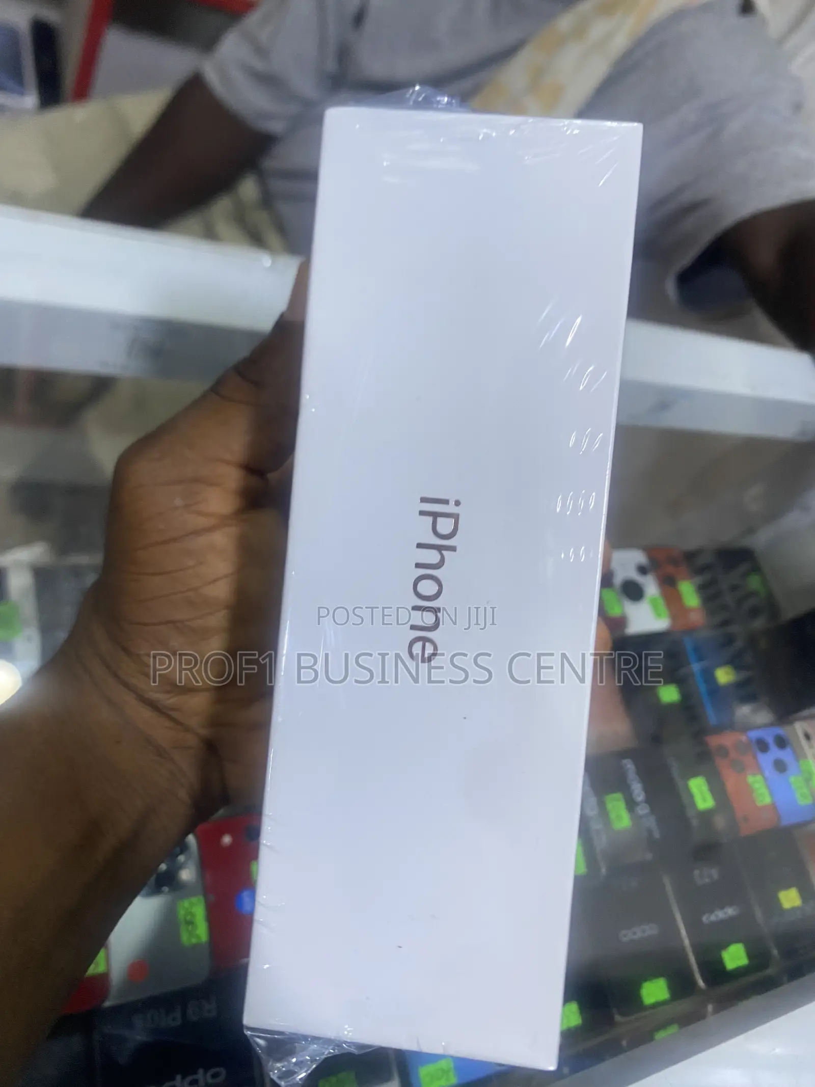 New Apple iPhone 7 Plus 128 GB Black