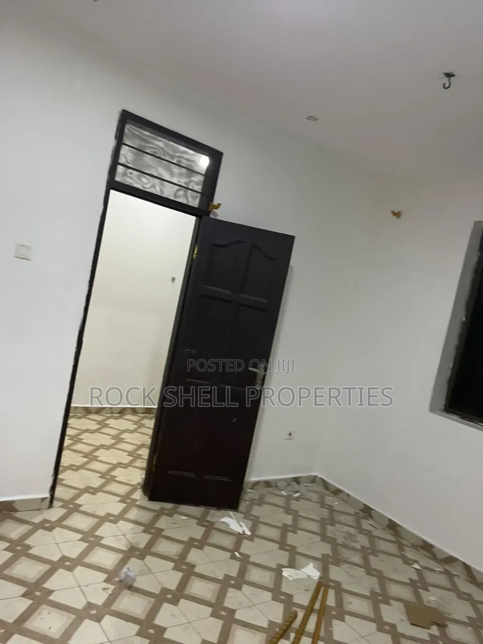 1bdrm Apartment in Rock-Shell, Adenta for rent
