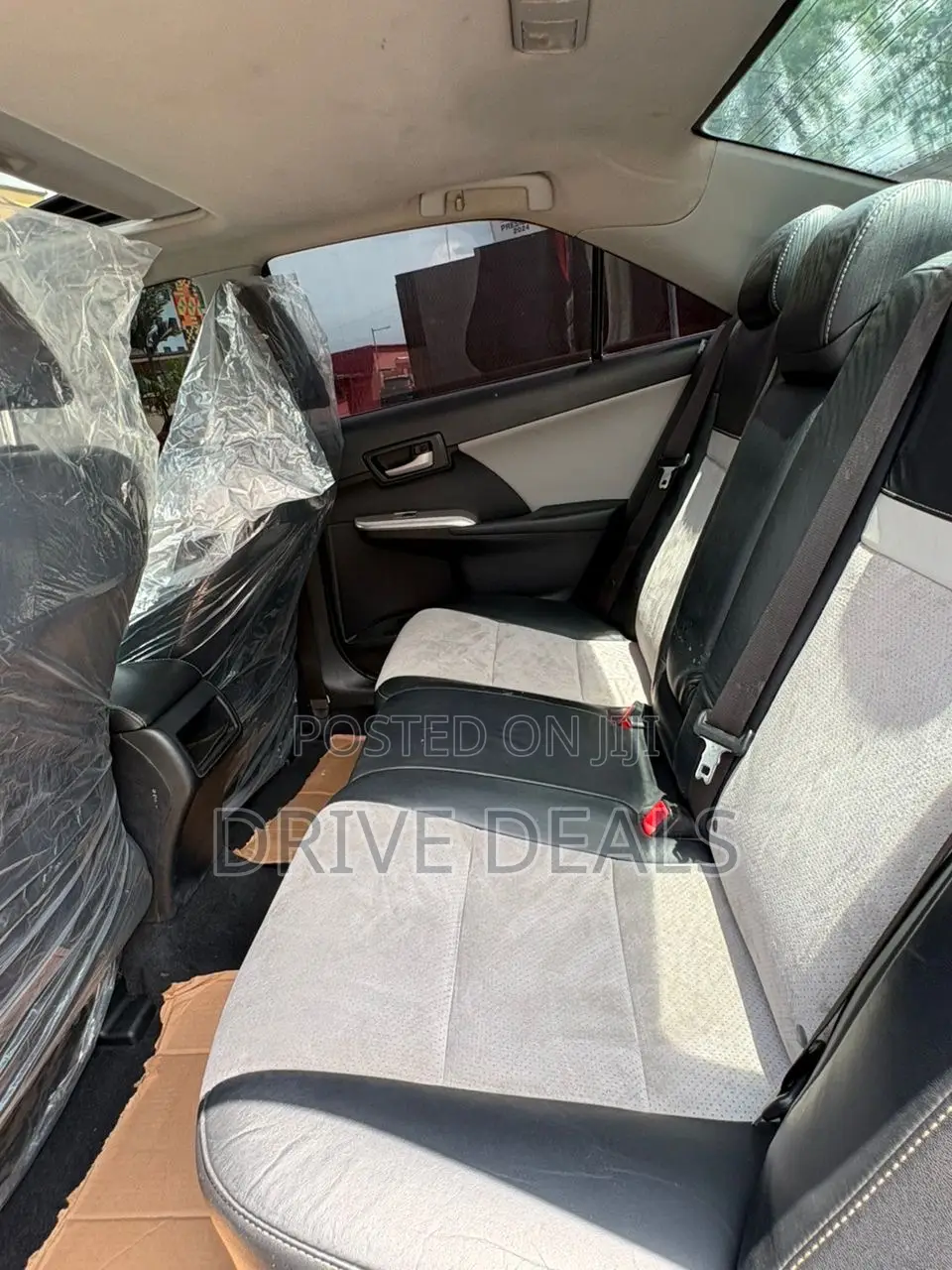 Toyota Camry SE 4dr Sedan (2.5L 4cyl 6A) 2012 Black