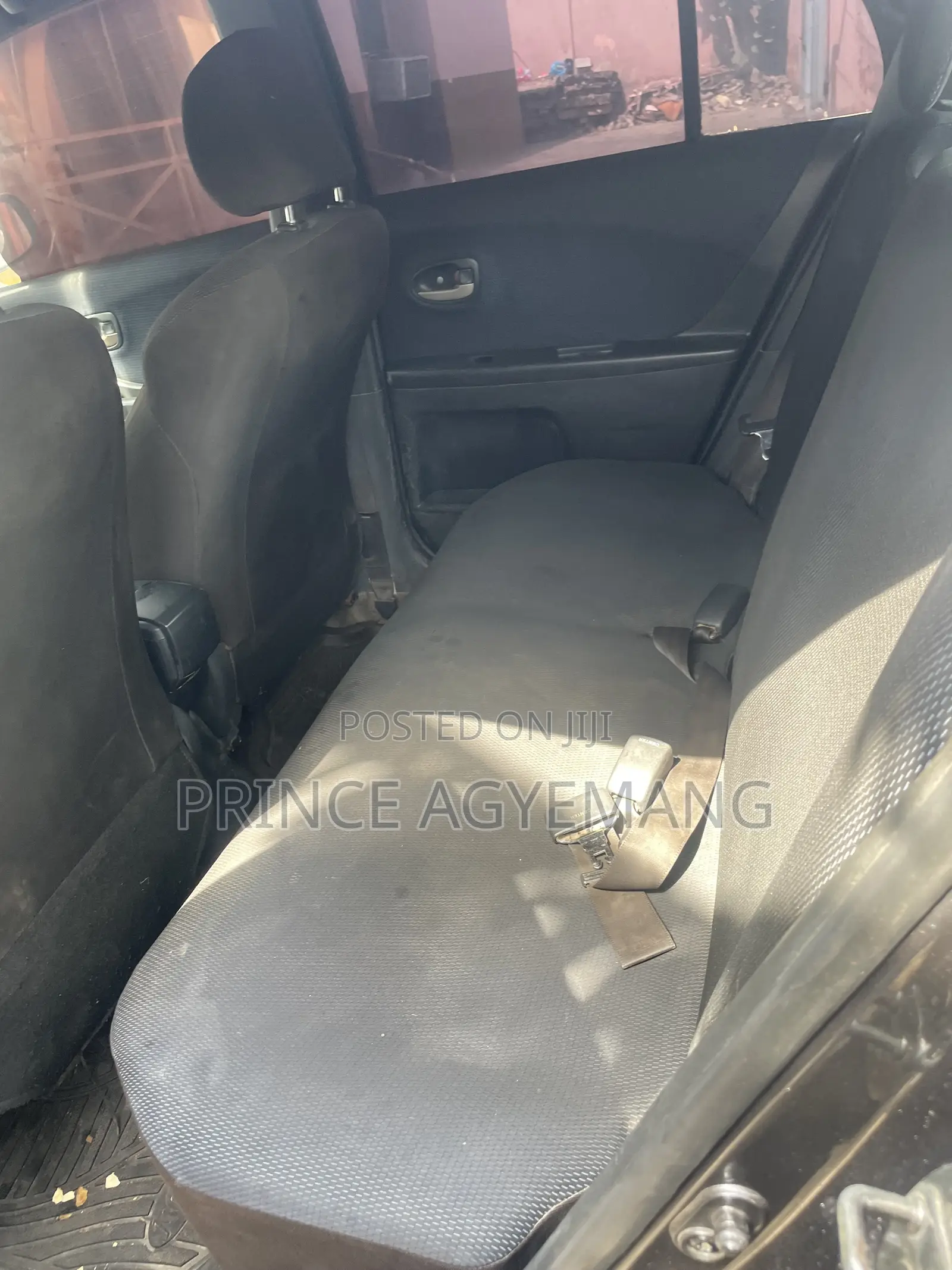 Toyota Vitz 1.3 AWD 5dr 2010 Gray