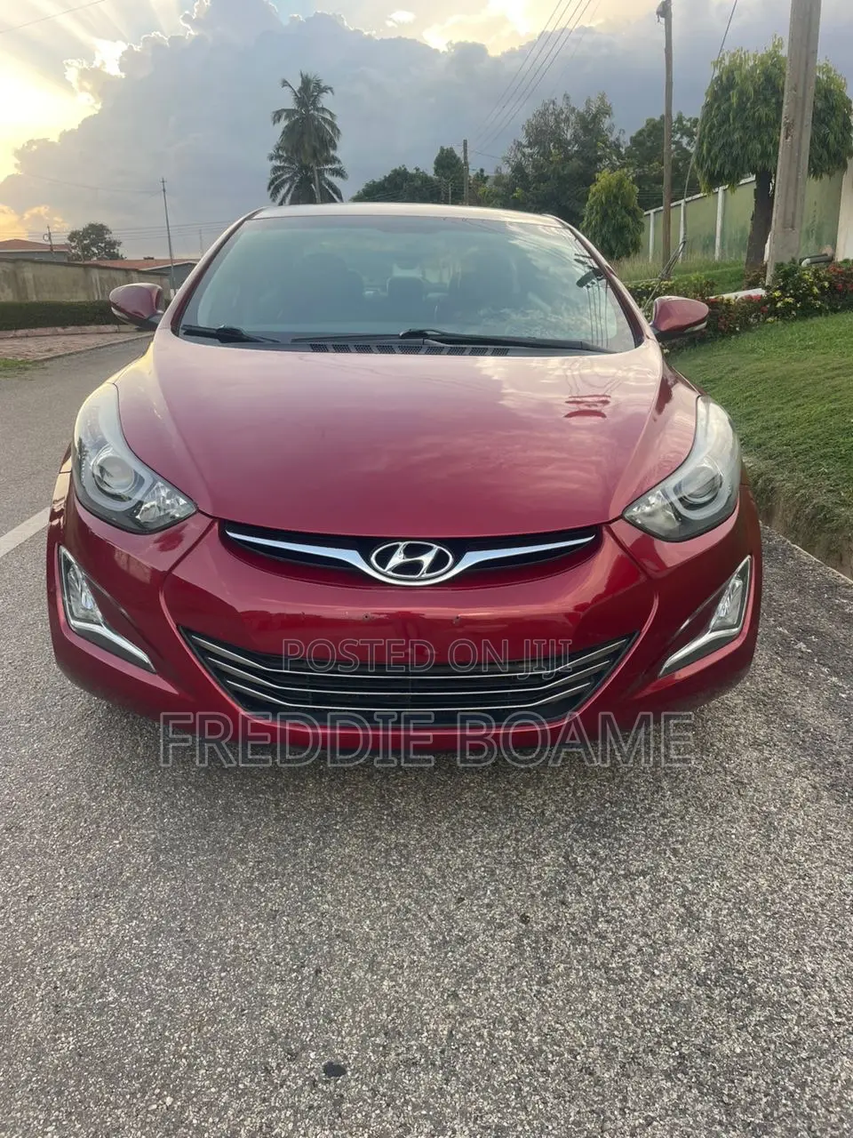 Hyundai Elantra 2016 Red