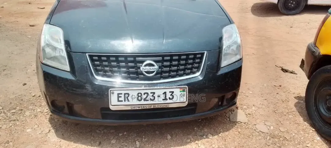 Nissan Sentra 2011 Black