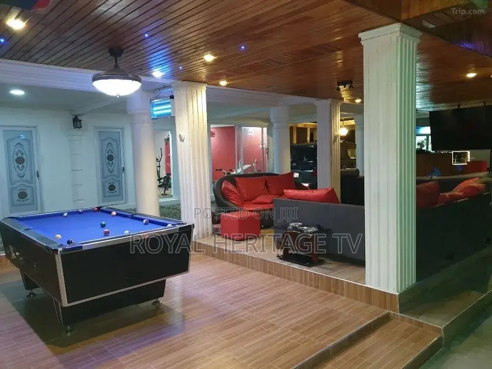 4 Bedroom Executive Home With Gym, Bar Pool Table