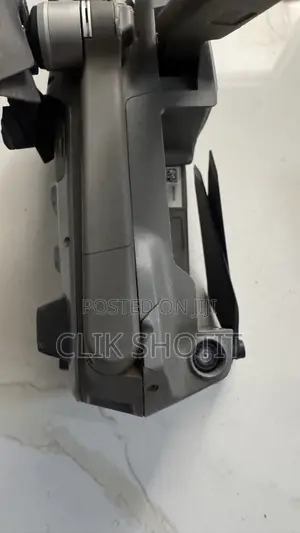 Dji Mavic 2 Pro Drone W/ Filter Battery
