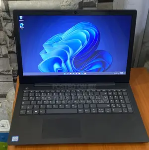 Laptop Lenovo V330 8GB Intel Core i3 SSD 128GB