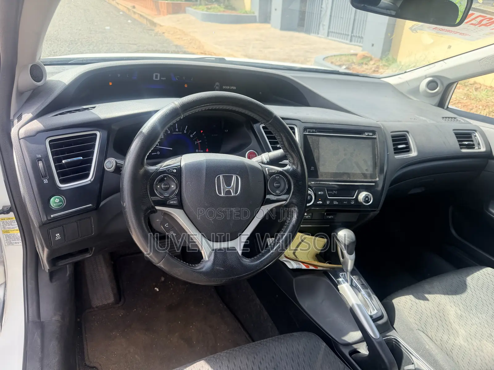 Honda Civic EX-L w/Navigation 4dr Sedan (1.8L 4cyl CVT) 2015 White