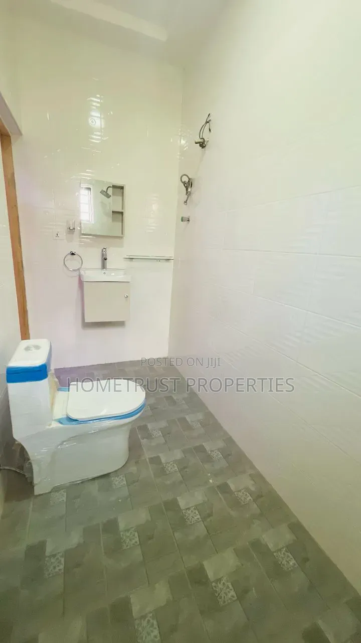 3bdrm House in Ablekuma Peace, Manhean for sale