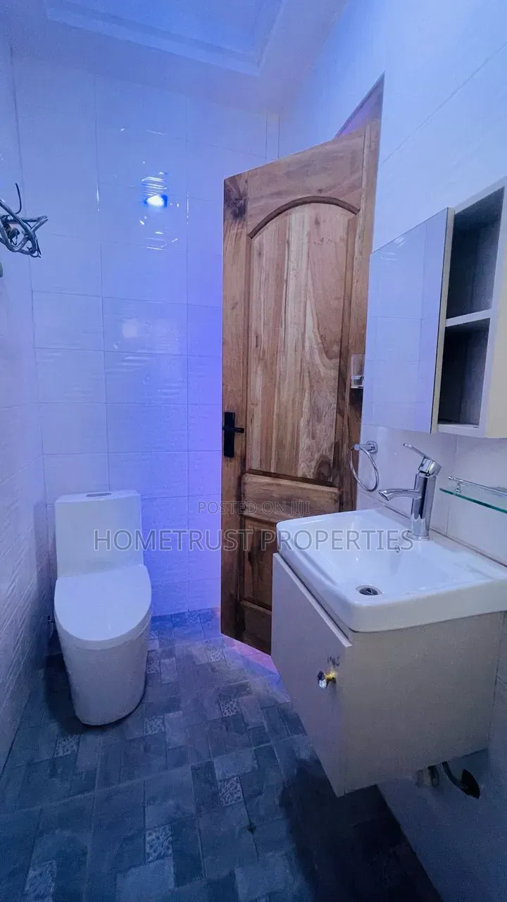 3bdrm House in Ablekuma Peace, Manhean for sale
