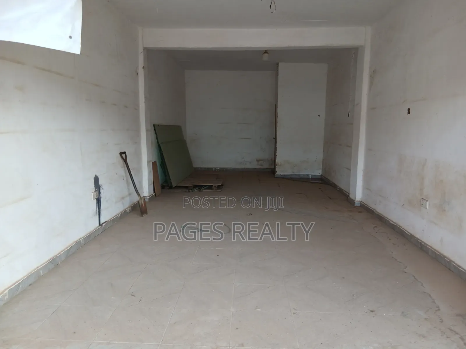 Spacious Shop at Agbogba Police Station Area