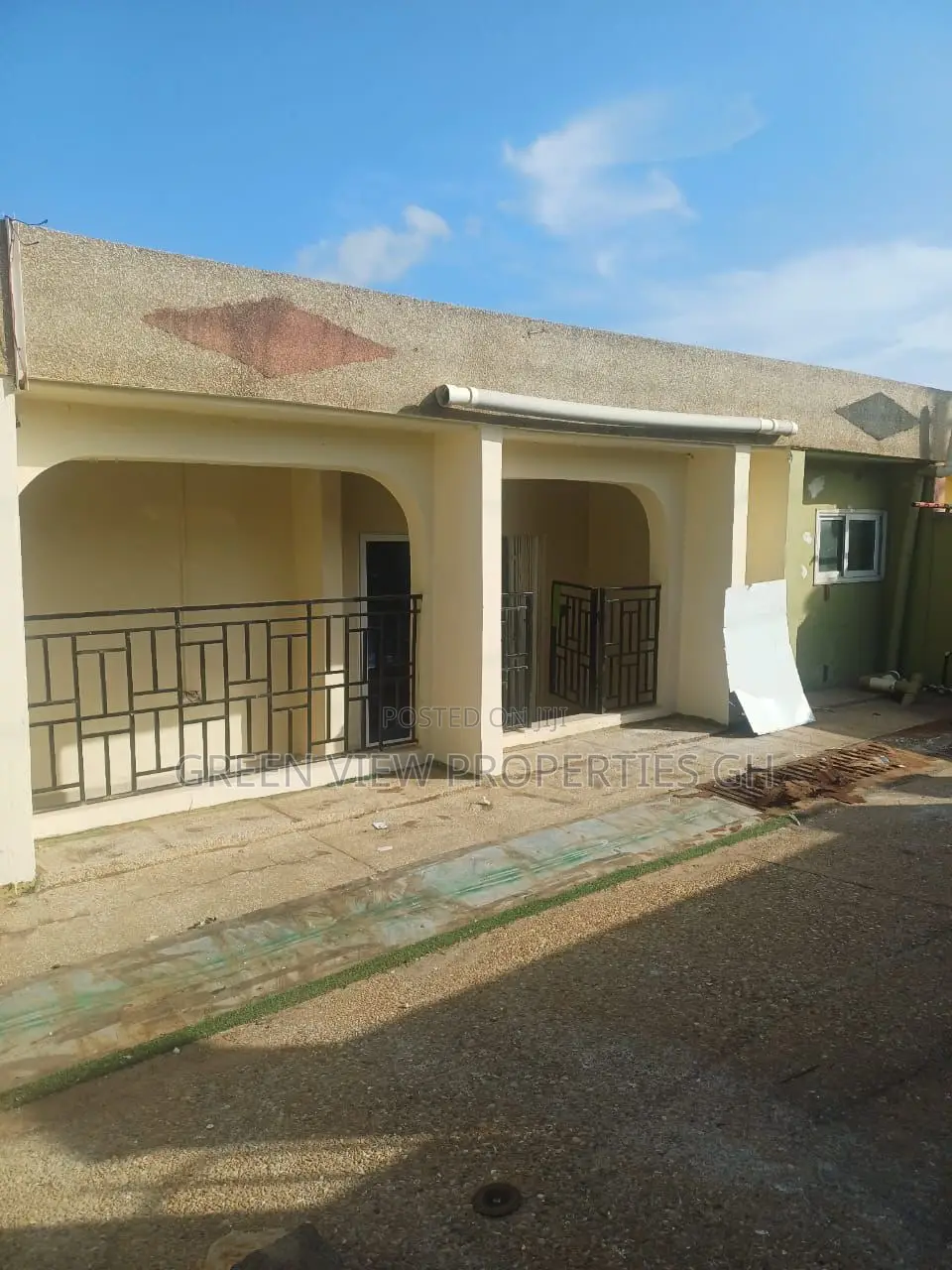 3bdrm House in Achimota for rent