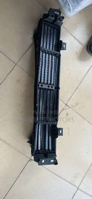 Outlander 23 Shutter Grill