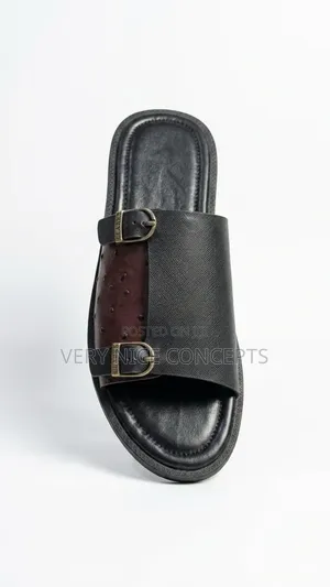Luxury Ostrich Pattern Leather Slides - Men's Buckle Design