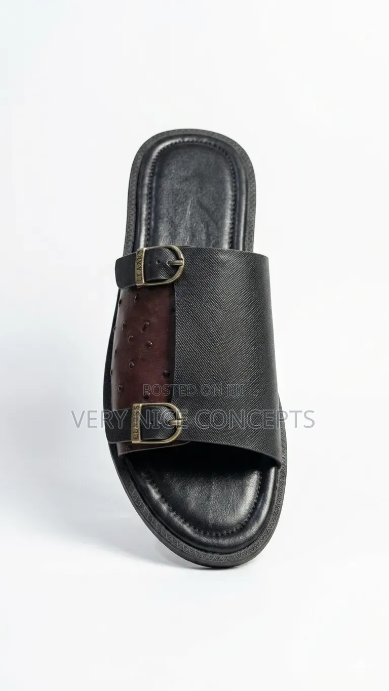Luxury Ostrich Pattern Leather Slides - Men's Buckle Design