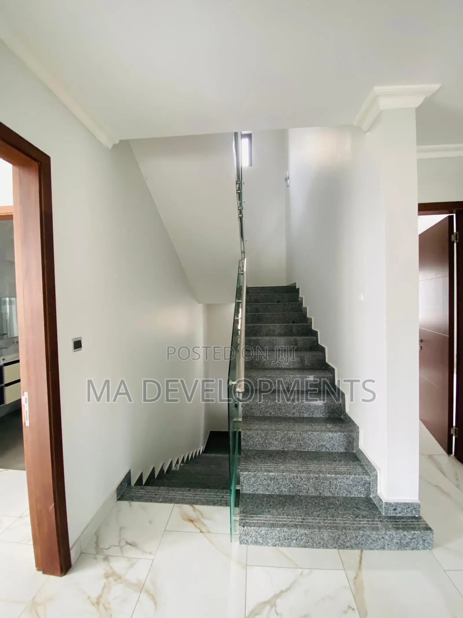 Furnished 5bdrm Townhouse / Terrace for rent