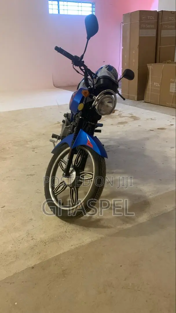 New Royal RY125 2025 Blue