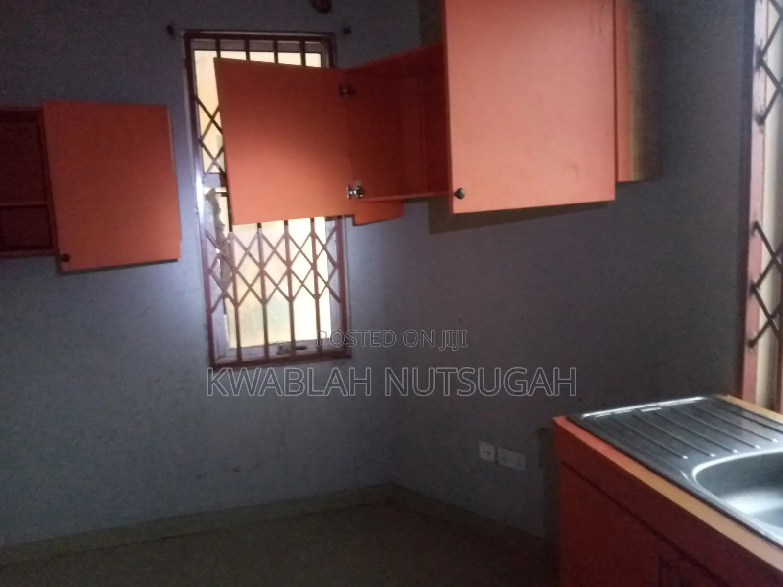 3bdrm Apartment in Cold Store for rent