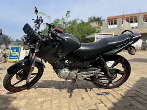 Yamaha YBR125 2016 Gray