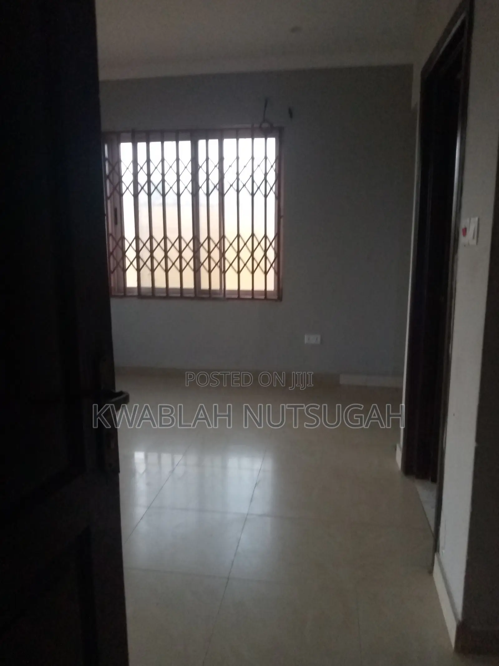 3bdrm Apartment in Cold Store for rent