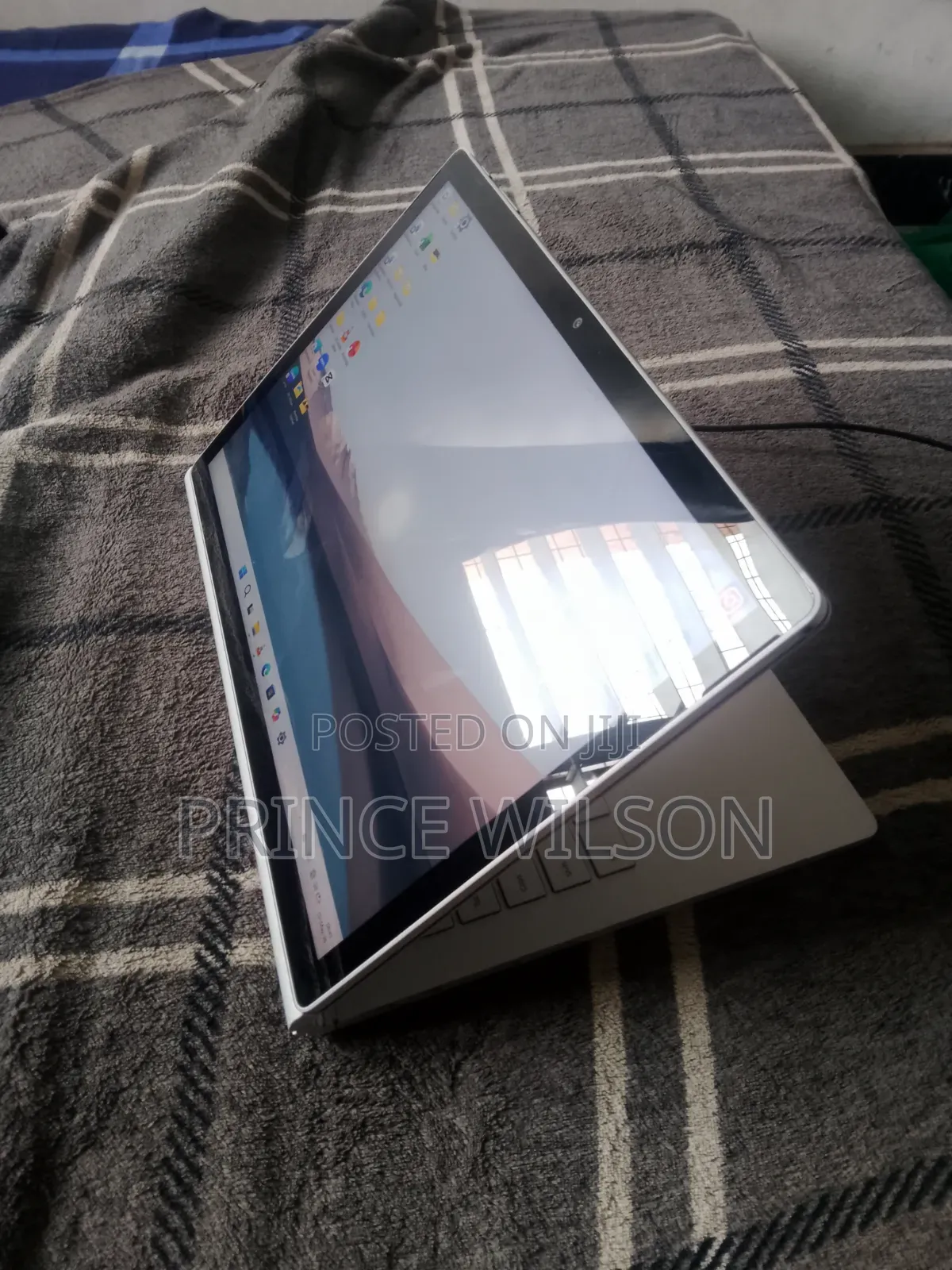 Laptop Microsoft Surface Book 2 8GB Intel Core i5 SSD 256GB