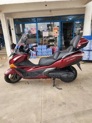 Honda Gold Wing 2017 Red