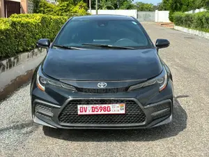 Toyota Corolla XSE 2022 Black