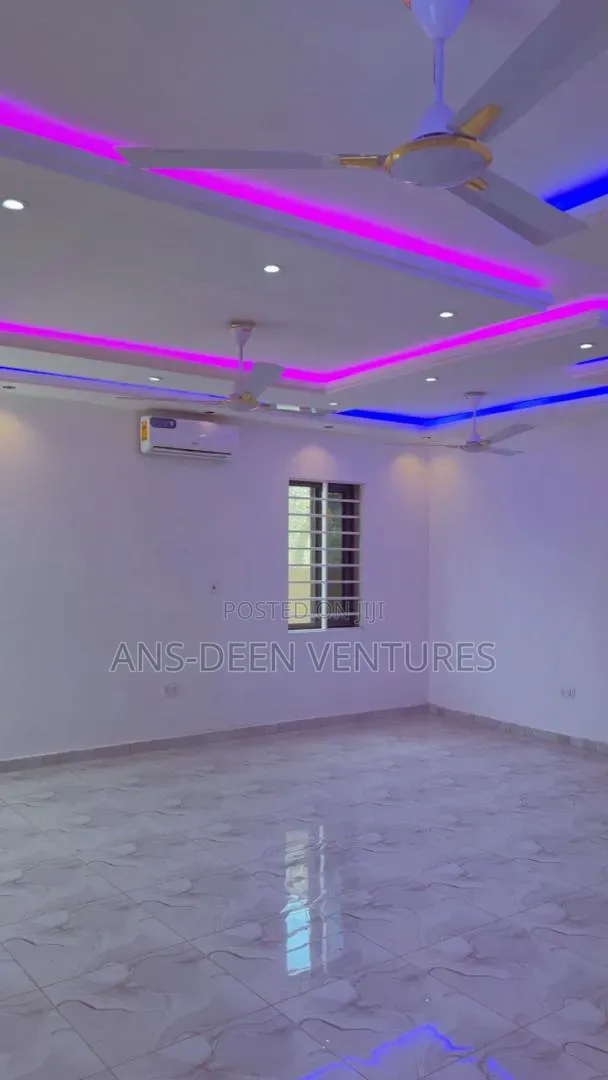 3bdrm House in Ansdeen Homes, Manhean for sale