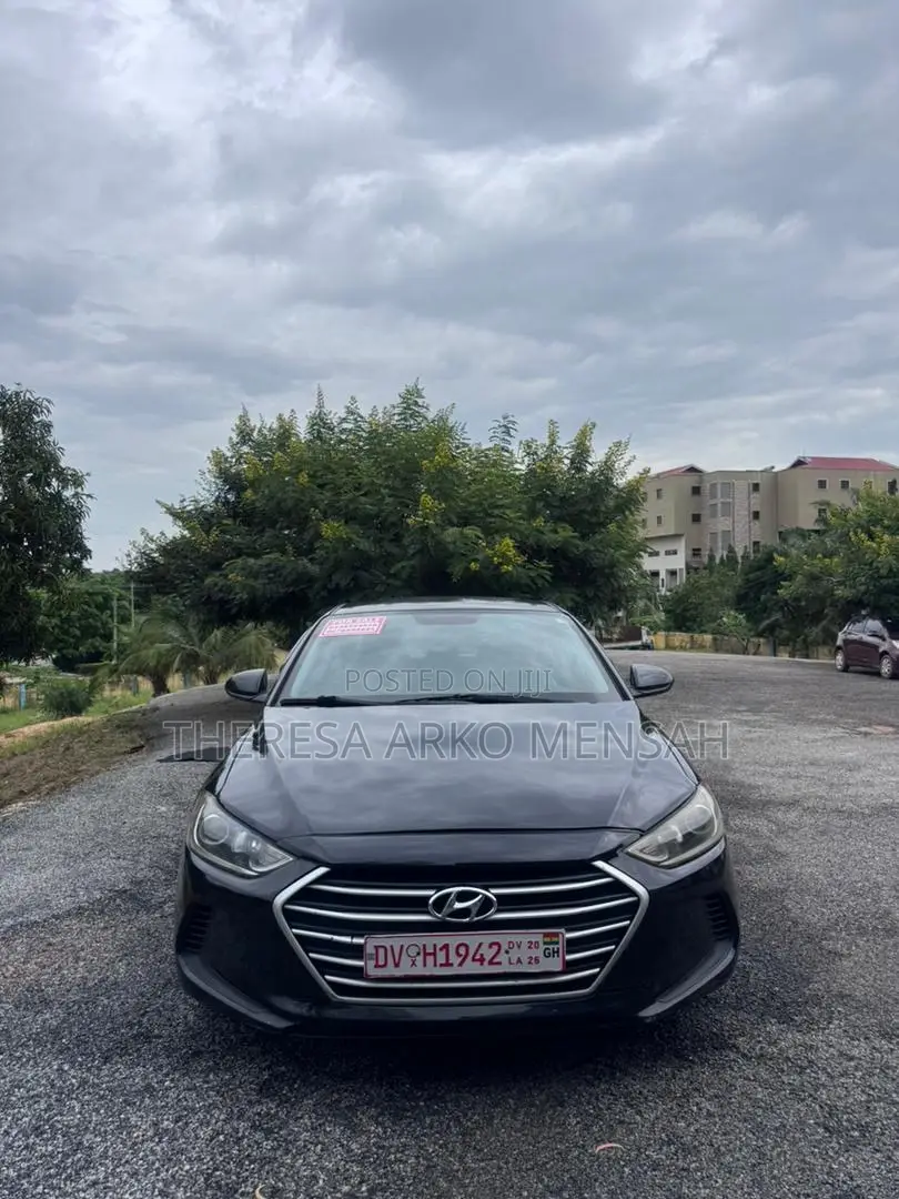 Hyundai Elantra 2017 Black