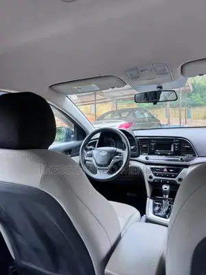 Hyundai Elantra 2017 Black