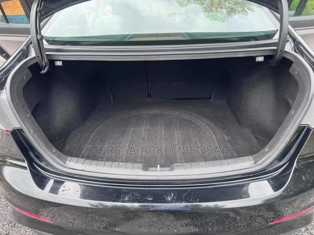 Hyundai Elantra 2017 Black