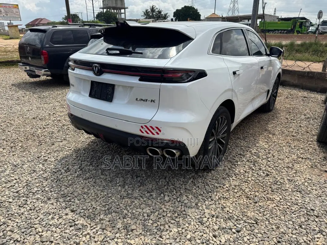 Changan UNI-K 1.5 Hybrid FWD 2025 White