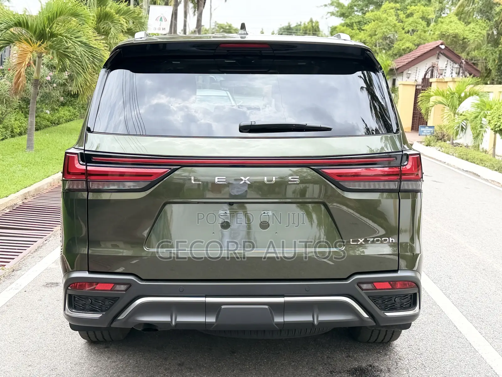 Lexus LX 700h 2025 Green
