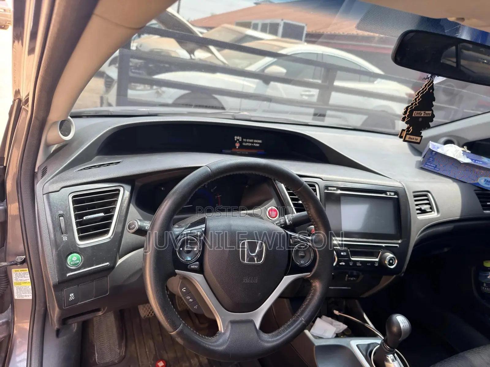 Honda Civic LX 4dr Sedan (1.8L 4cyl 5M) 2015 Gray