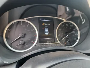 Nissan Sentra 2018 Silver