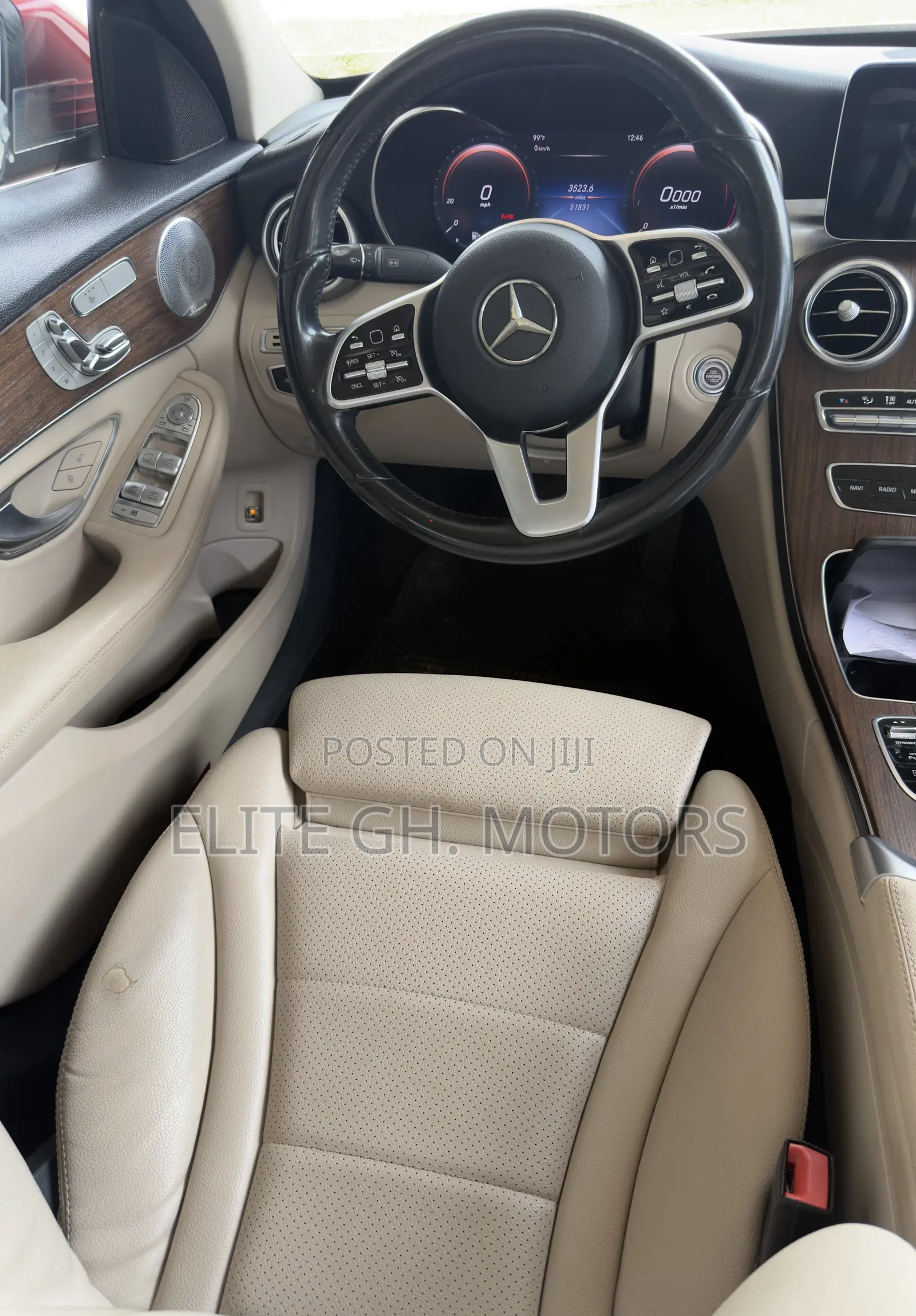 Mercedes-Benz C300 2020 Red