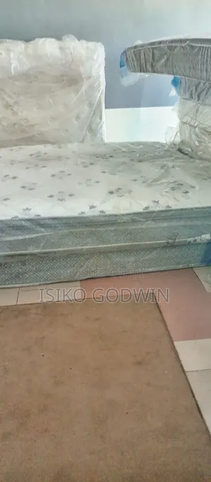 Queen Size Mattress 80*75 Foreign 14 Inches