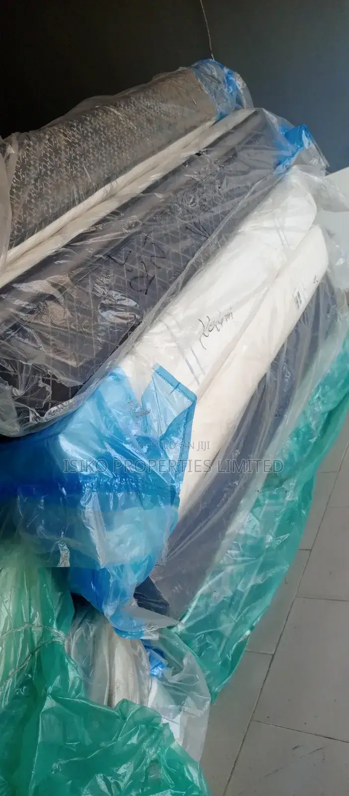 Queen Size Mattress 80*75 Foreign 14 Inches