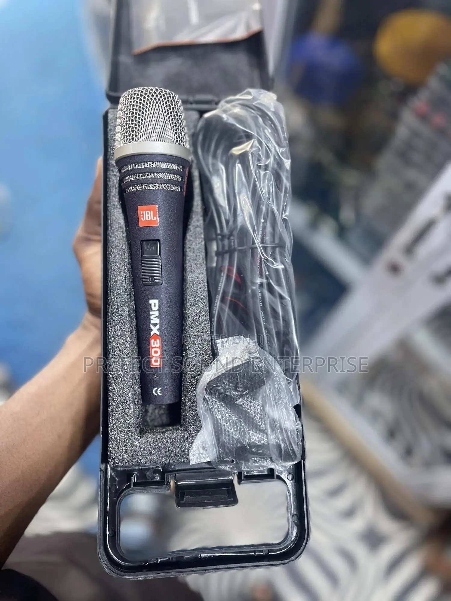 JBL Pmx300 Corded Microphone